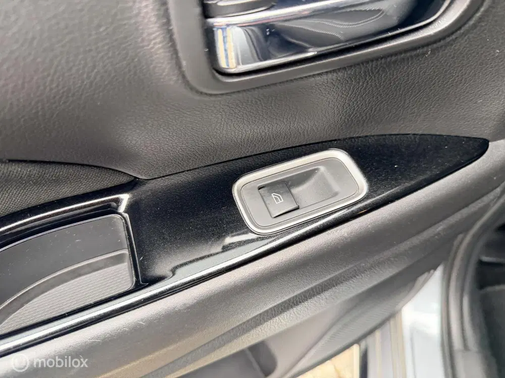 Mitsubishi Outlander 2.4 PHEV Pure+ uit 2021, foto 8