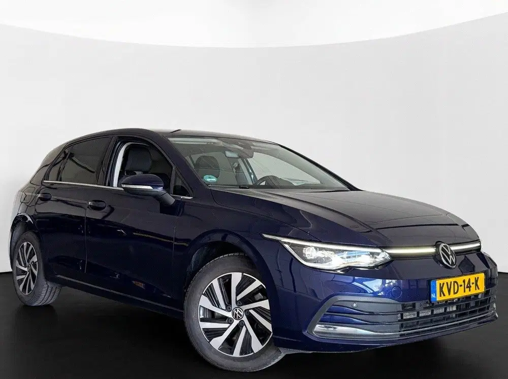 Volkswagen Golf 1.4 TSI eHybrid 204PK DSG STYLE ALCANTARA uit 2022, foto 4