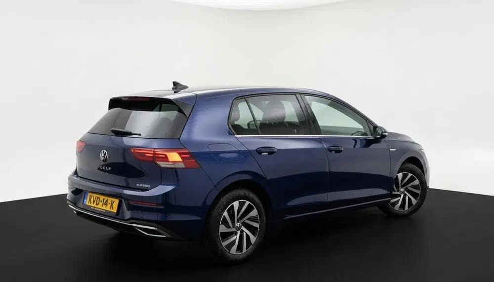 Volkswagen Golf 1.4 TSI eHybrid 204PK DSG STYLE ALCANTARA uit 2022, foto 7