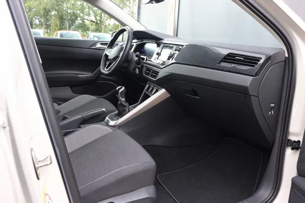 Volkswagen Polo 1.0 Life uit 2023, foto 9