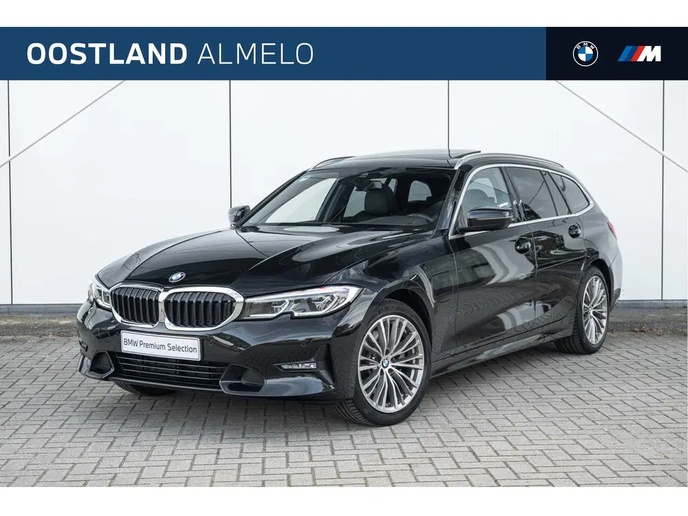 BMW 3-serie 320e High Executive Sport Line Automaat uit 2021