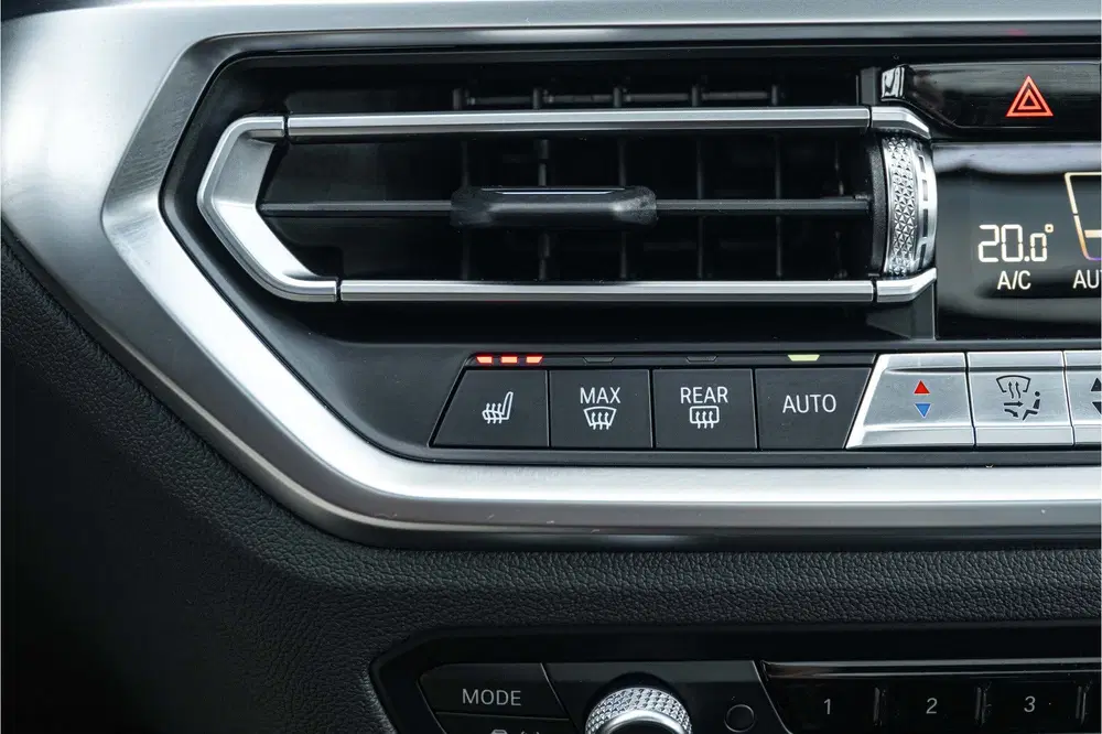 BMW 3-serie 320e High Executive Sport Line Automaat uit 2021, foto 11