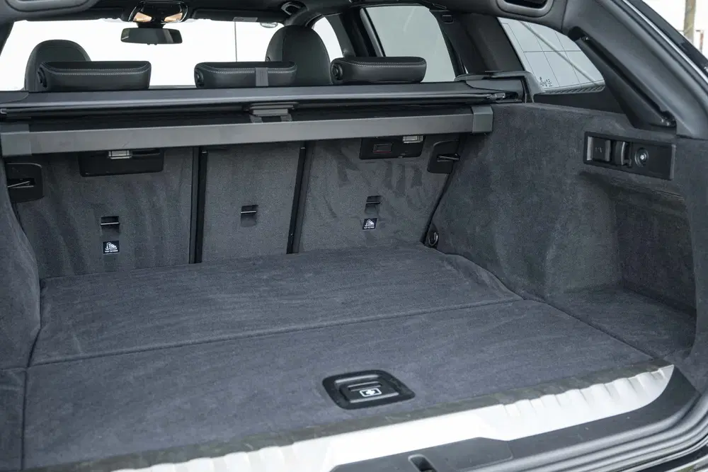 BMW 3-serie 320e High Executive Sport Line Automaat uit 2021, foto 6