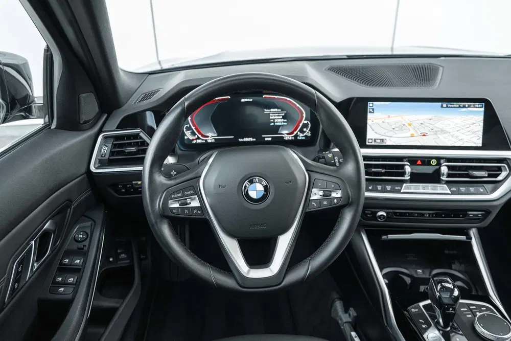 BMW 3-serie 320e High Executive Sport Line Automaat uit 2021, foto 8