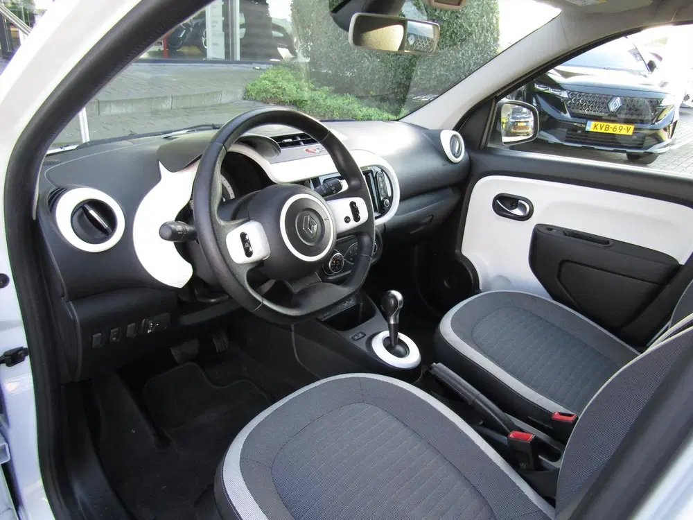 Renault Twingo R80 Electric 82pk Equilibre uit 2022, foto 11