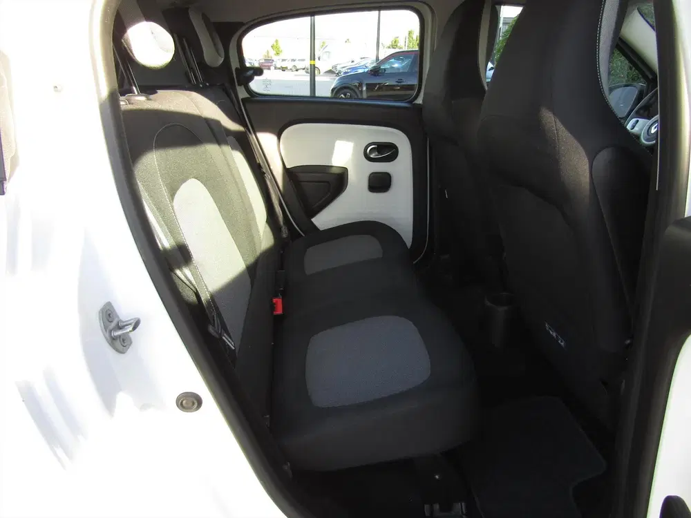 Renault Twingo R80 Electric 82pk Equilibre uit 2022, foto 14