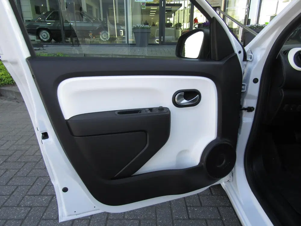 Renault Twingo R80 Electric 82pk Equilibre uit 2022, foto 6