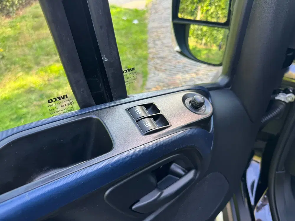 Iveco Daily 35S16V 2.3 352 H3 L Automaat uit 2019, foto 11