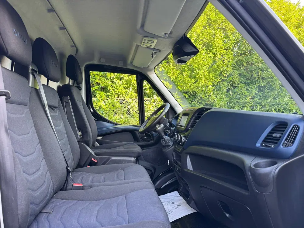 Iveco Daily 35S16V 2.3 352 H3 L Automaat uit 2019, foto 8