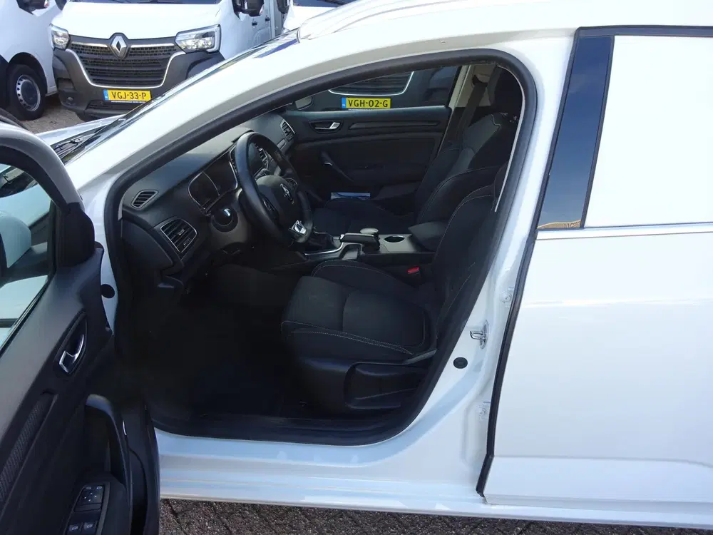 Renault Megane AIRCO NAVI CRUISE CONTROL 110 Pk uit 2020, foto 11