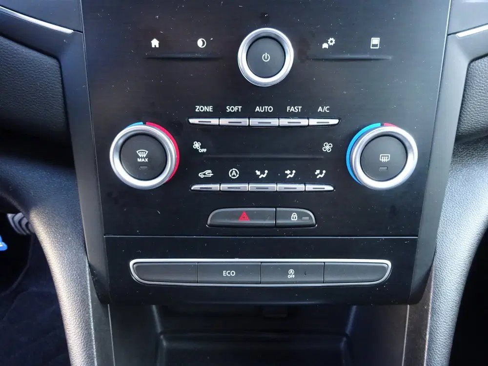 Renault Megane AIRCO NAVI CRUISE CONTROL 110 Pk uit 2020, foto 13