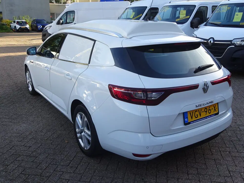 Renault Megane AIRCO NAVI CRUISE CONTROL 110 Pk uit 2020, foto 3