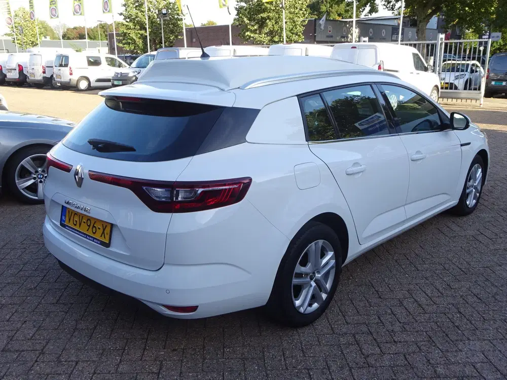 Renault Megane AIRCO NAVI CRUISE CONTROL 110 Pk uit 2020, foto 4