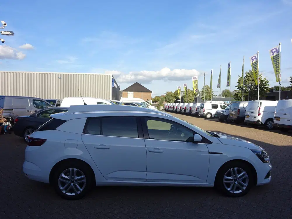 Renault Megane AIRCO NAVI CRUISE CONTROL 110 Pk uit 2020, foto 5