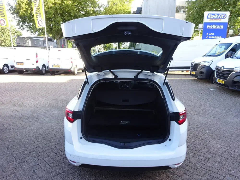 Renault Megane AIRCO NAVI CRUISE CONTROL 110 Pk uit 2020, foto 8