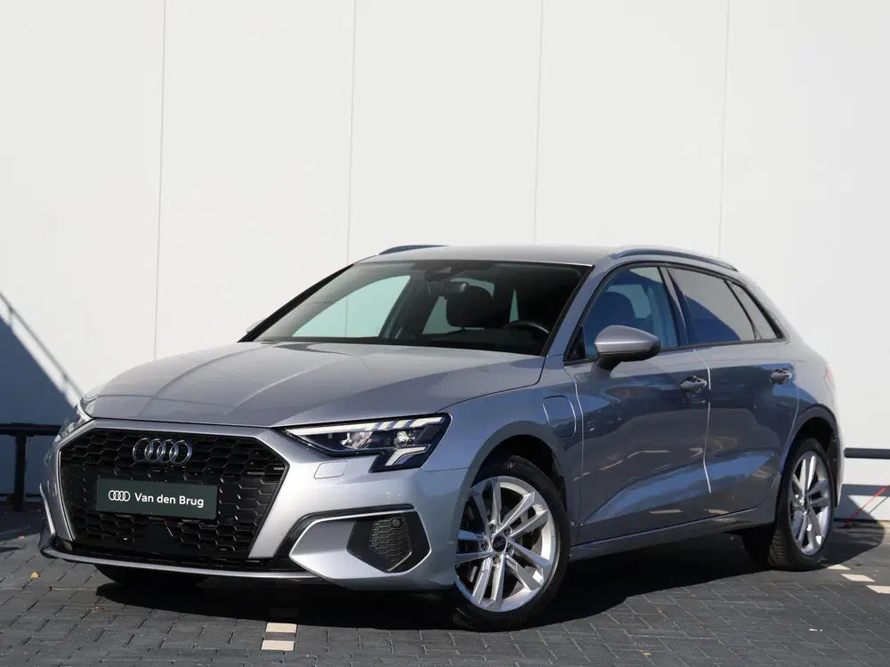 Audi A3 40 TFSI e Advanced edition 204pk uit 2024