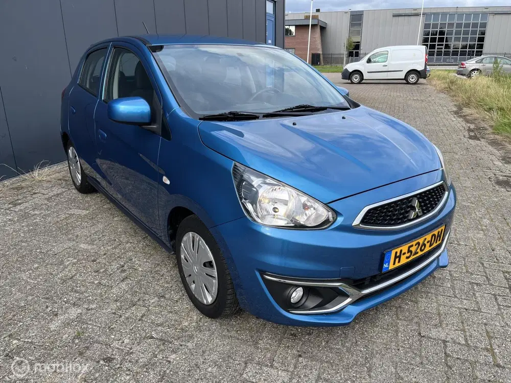 Mitsubishi Space Star 1.0 Cool+ uit 2020, foto 13