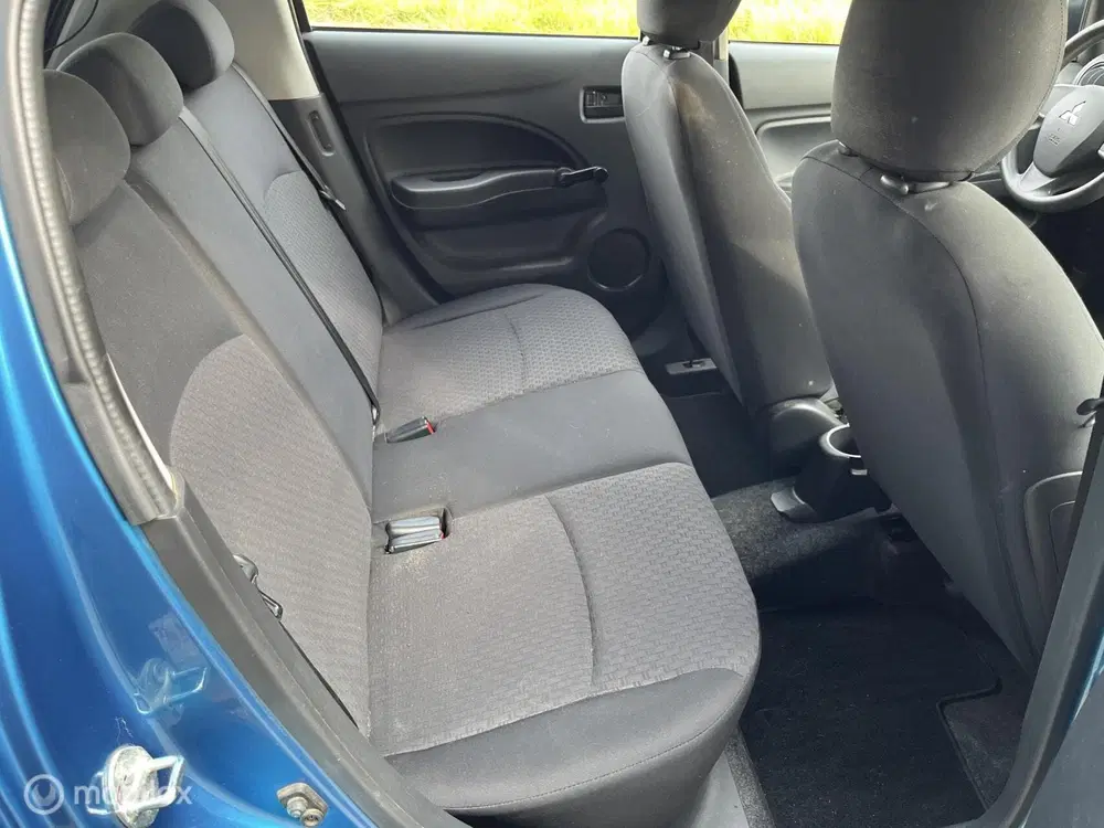 Mitsubishi Space Star 1.0 Cool+ uit 2020, foto 15