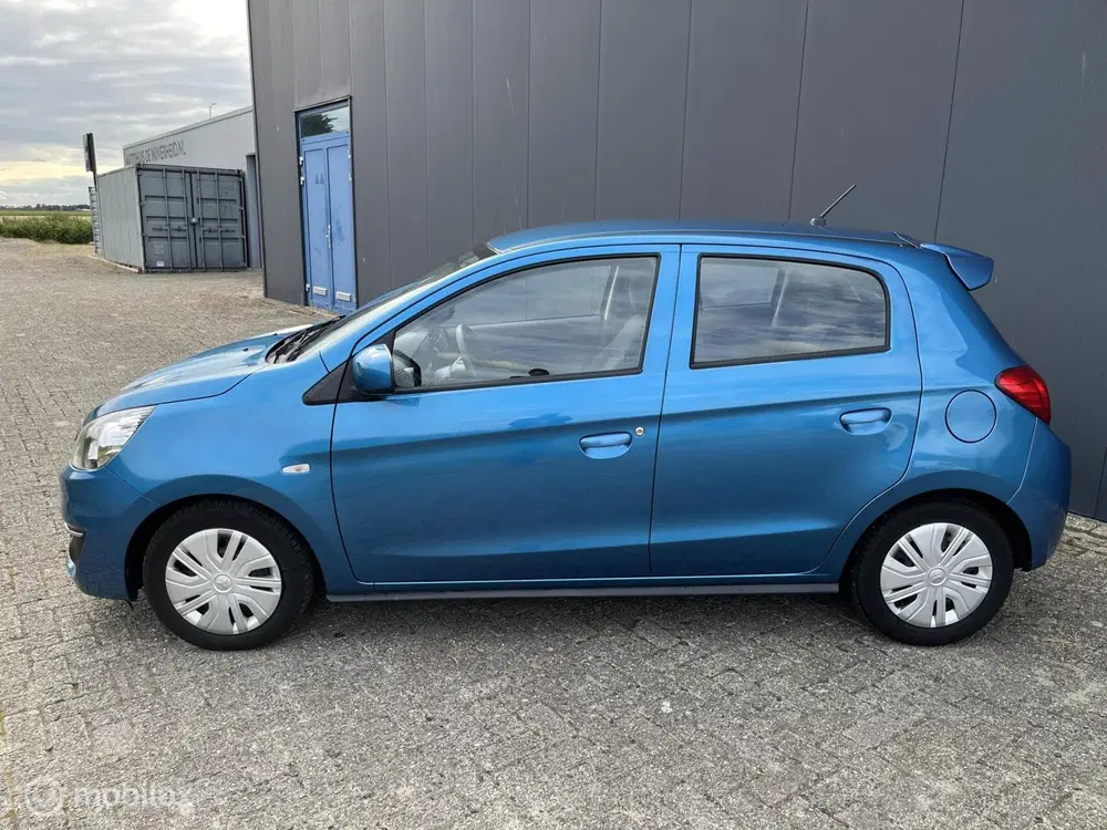 Mitsubishi Space Star 1.0 Cool+ uit 2020, foto 2