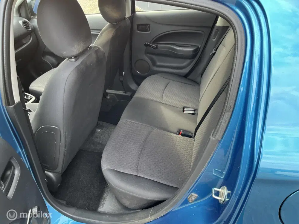 Mitsubishi Space Star 1.0 Cool+ uit 2020, foto 6