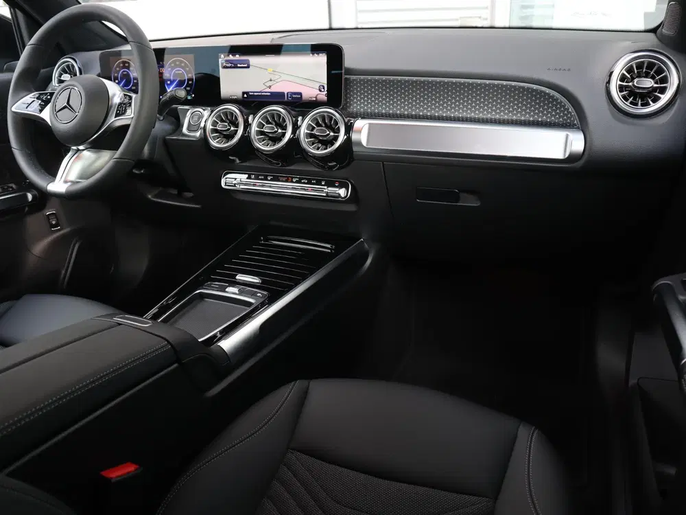 Mercedes-Benz EQB 250+ AMG Line LIMITED 7p. 71 kWh l Stoelve uit 2026, foto 3