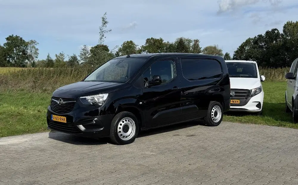 Opel Combo 1.2 Turbo 110PK Benzine L2 Verlengd Navi C uit 2019, foto 3