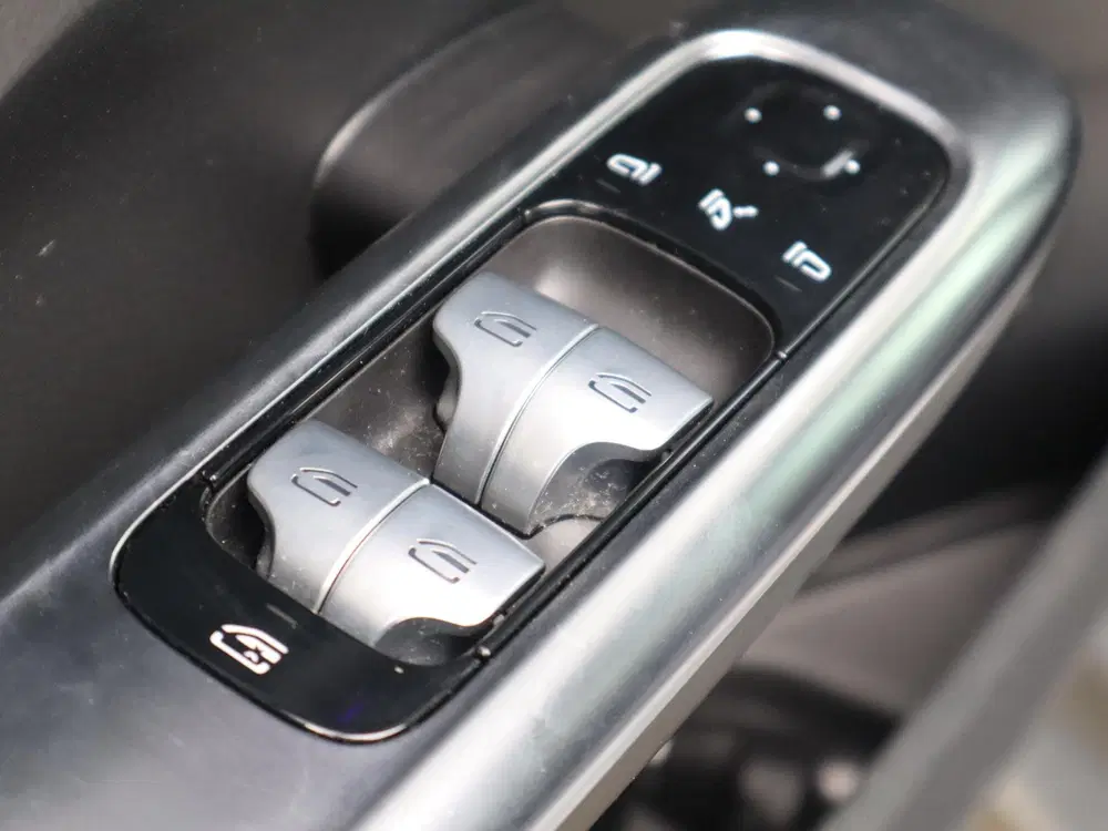 Mercedes-Benz C-Klasse 300 e AMG Line l Stoelverwarming l Ac uit 2023, foto 12