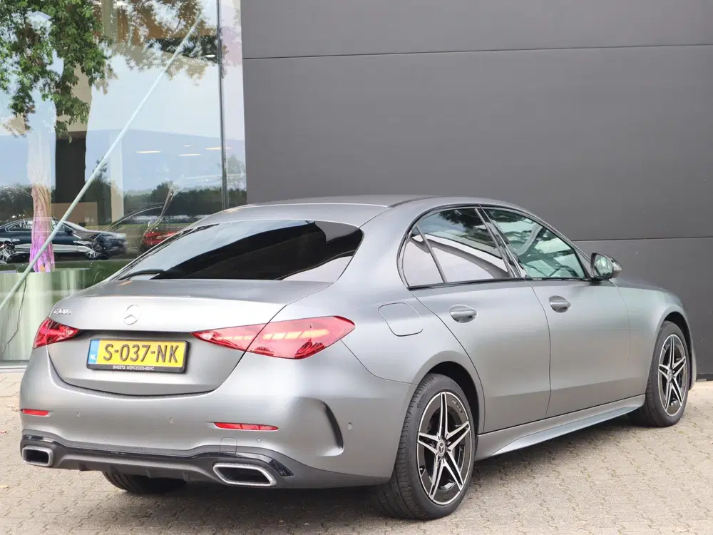 Mercedes-Benz C-Klasse 300 e AMG Line l Stoelverwarming l Ac uit 2023, foto 2