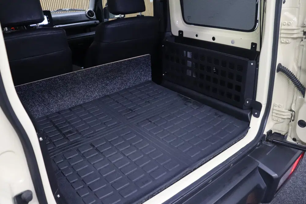Suzuki Jimny 1.5 Stijl uit 2019, foto 10