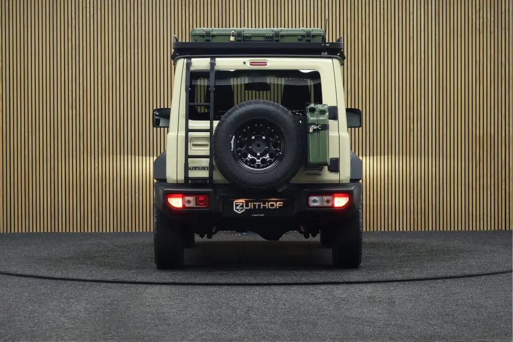Suzuki Jimny 1.5 Stijl uit 2019, foto 4