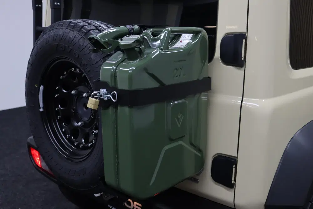 Suzuki Jimny 1.5 Stijl uit 2019, foto 8