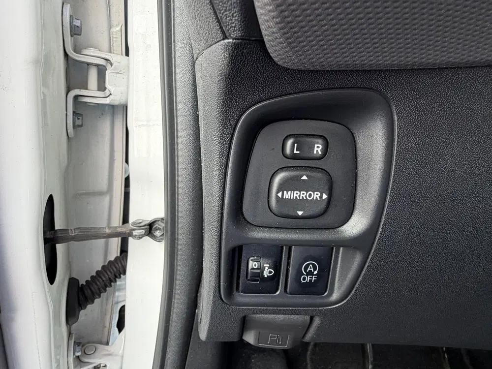 Peugeot 108 1.0 e-VTi CarPlay uit 2020, foto 8