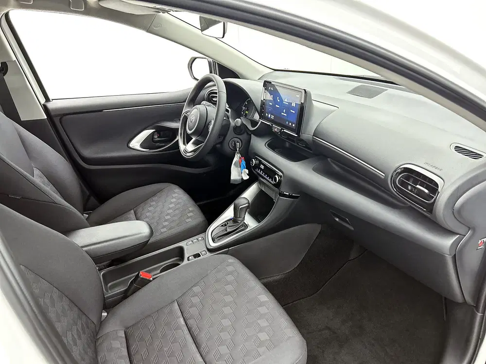 Toyota Yaris 1.5 Hybrid 115 Active 2900 uit 2026, foto 5
