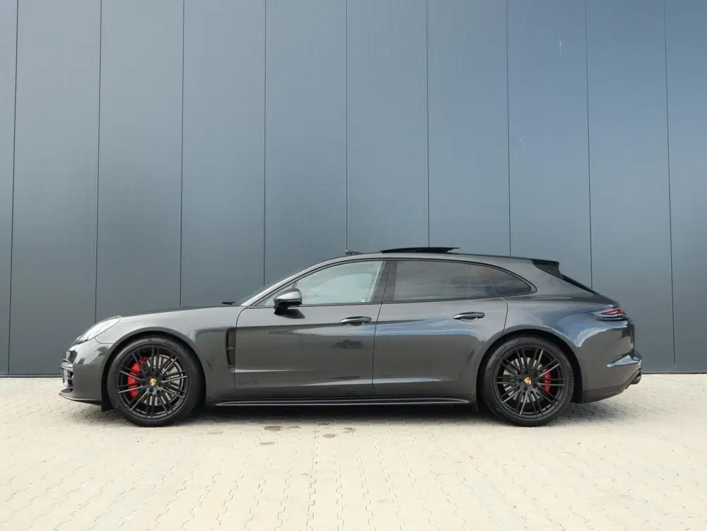 Porsche Panamera Sport Turismo 4.0 GTS uit 2019, foto 3