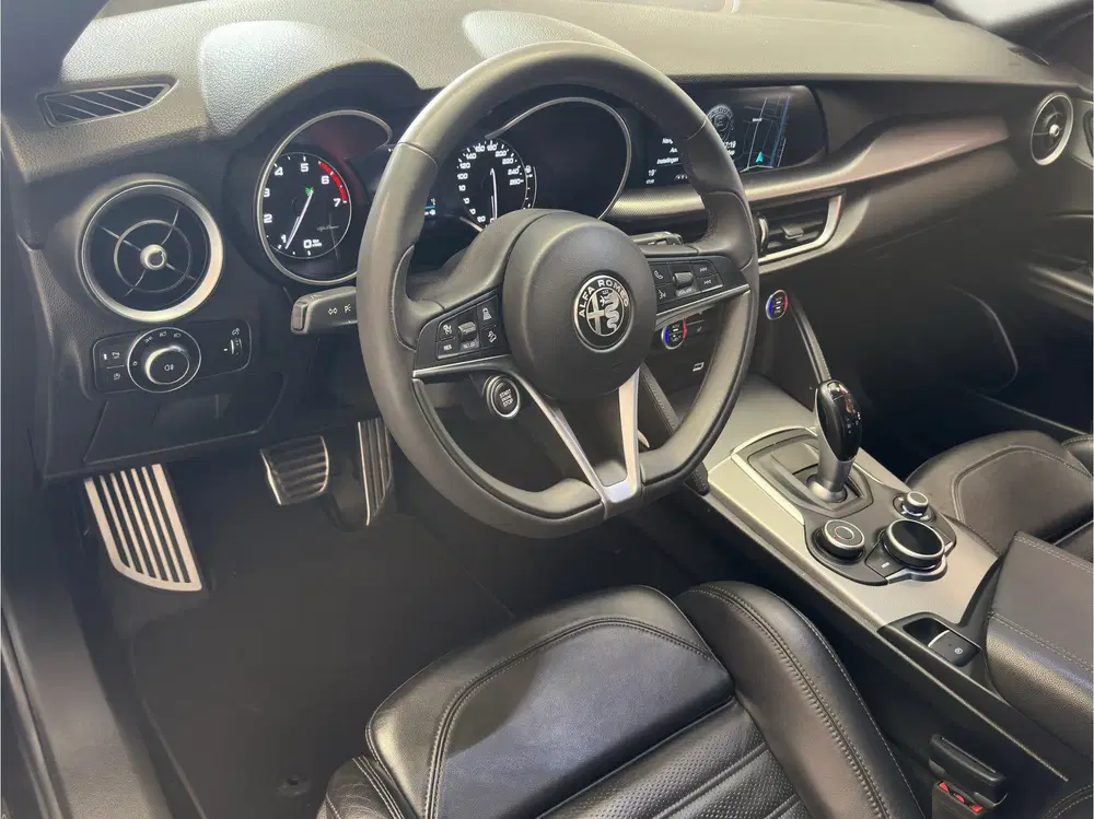 Alfa Romeo Stelvio 2.0 T AWD B-TECH AUTOMAAT ZWART LEDER NAV uit 2019, foto 11