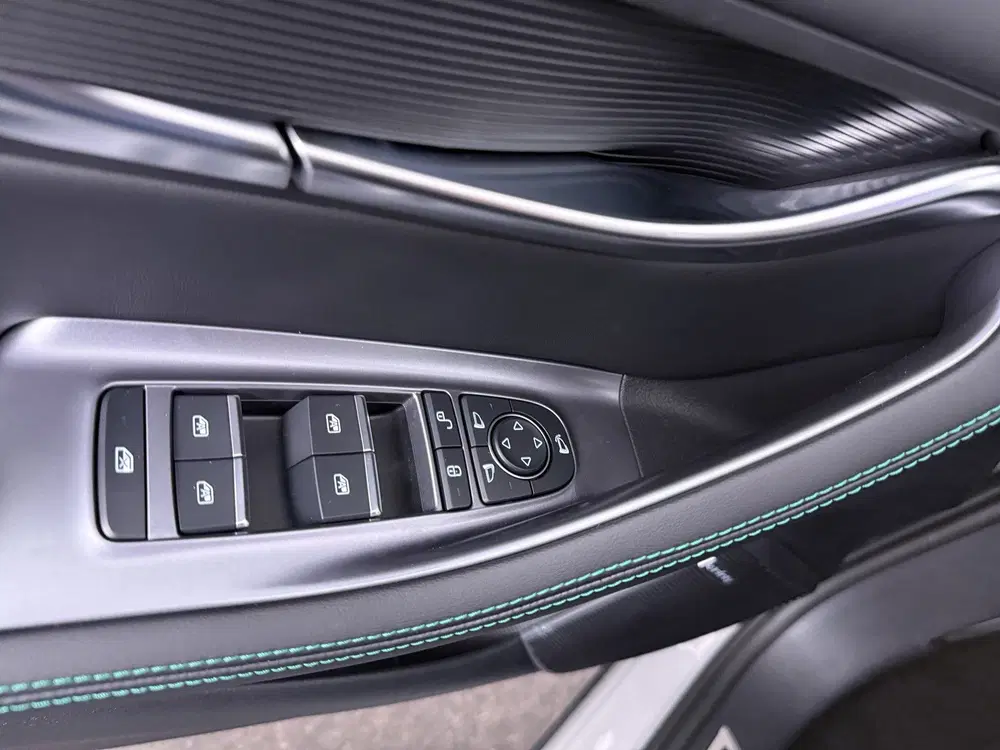 BYD Seal U 1.5 DM-i FWD Shadowline uit 2026, foto 4