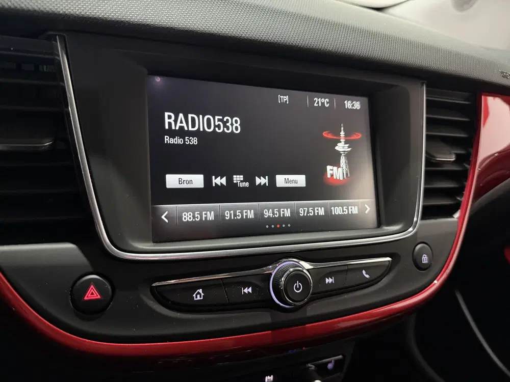 Opel Crossland 1.2 Turbo Elegance uit 2022, foto 14