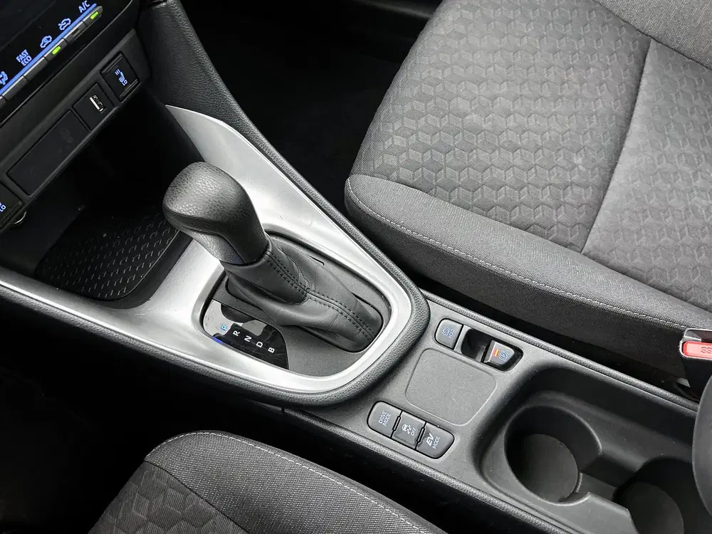 Toyota Yaris 1.5 Hybrid Dynamic uit 2023, foto 10