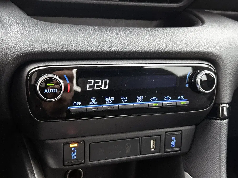Toyota Yaris 1.5 Hybrid Dynamic uit 2023, foto 9