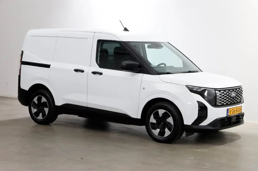 Ford Transit Courier Trend 44 kWh 136pk 100% Elektrisch Ai uit 2025, foto 11