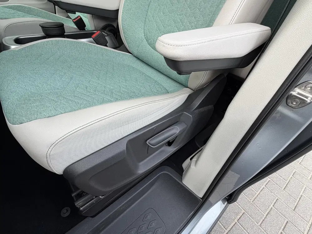 Volkswagen ID. Buzz ID. Buzz Pro 77kWh uit 2024, foto 14