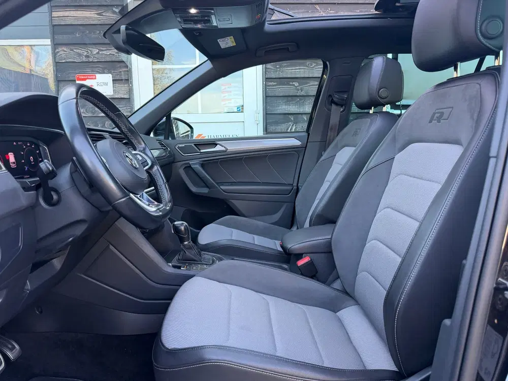 Volkswagen Tiguan 2.0 TSI 4Motion 3X R-Line Pano Trekhaak uit 2019, foto 7