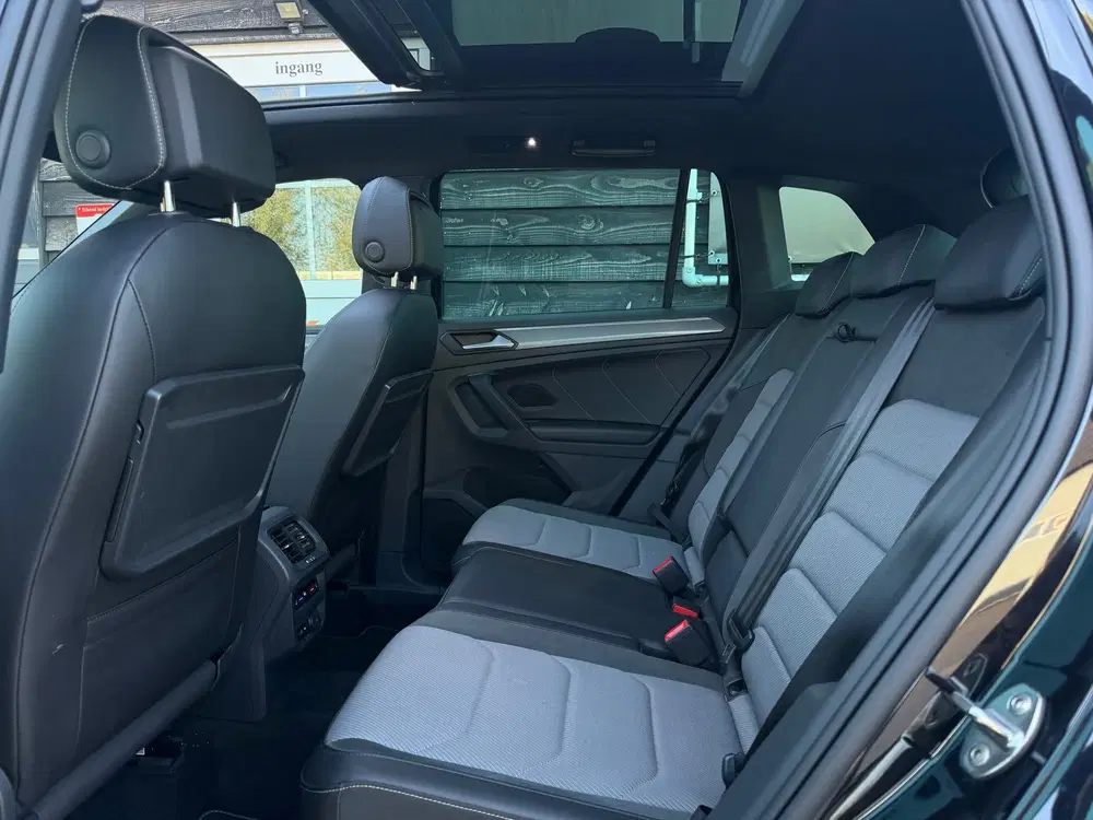 Volkswagen Tiguan 2.0 TSI 4Motion 3X R-Line Pano Trekhaak uit 2019, foto 9