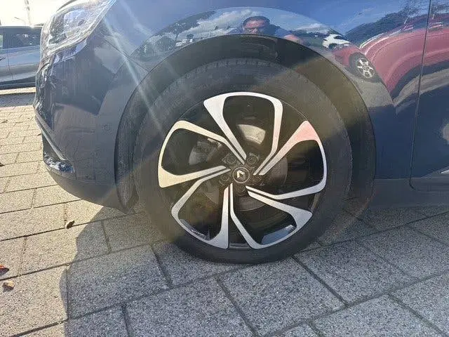 Renault Scenic Scénic 1.3 TCe Bose uit 2020, foto 8