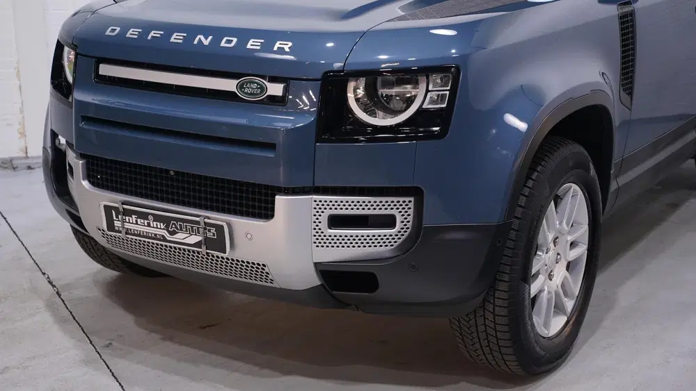Land Rover Defender 3.0 D250 110 Grijs Kenteken 3-Zits Leder uit 2021, foto 14