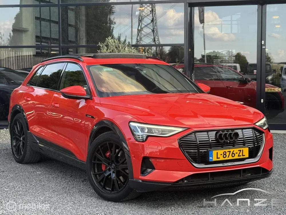 Audi e-tron 55 quattro uit 2019, foto 3