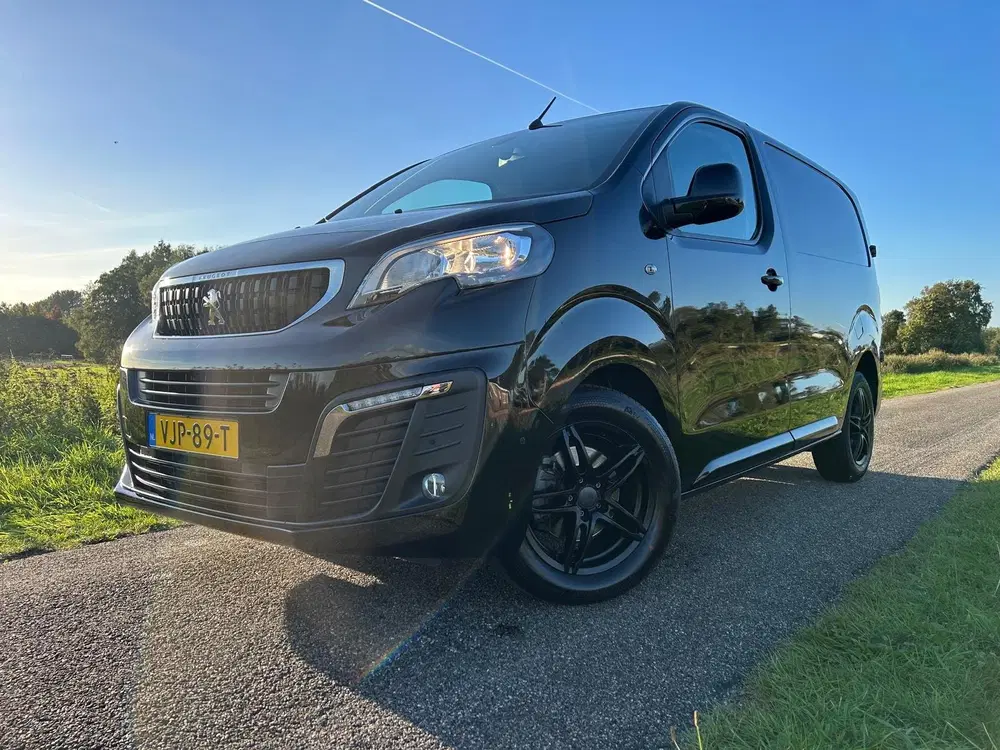 Peugeot Expert 2.0 BlueHDI 120 Compact Premium uit 2021, foto 11