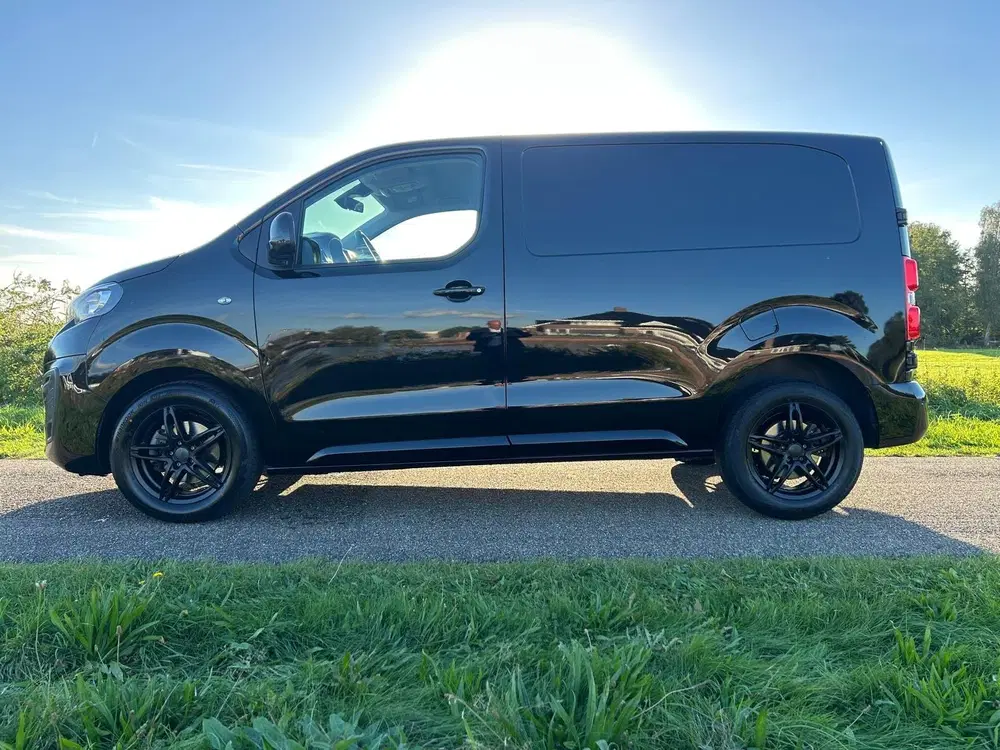 Peugeot Expert 2.0 BlueHDI 120 Compact Premium uit 2021, foto 9
