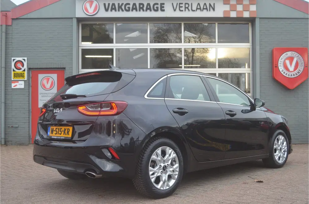 Kia Ceed 1.0 T-GDi DynamicLine Facelift uit 2021, foto 4