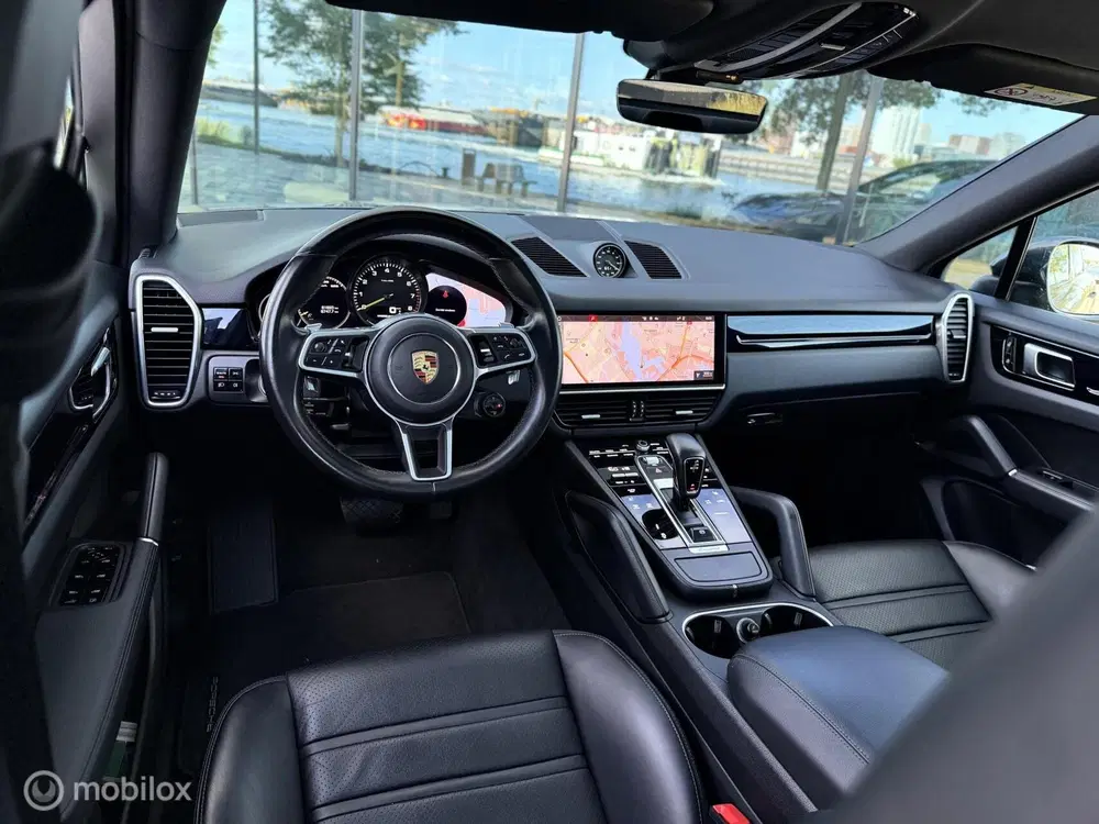 Porsche Cayenne Cayenne Coupé 3.0 E-Hybrid Pano uit 2020, foto 14